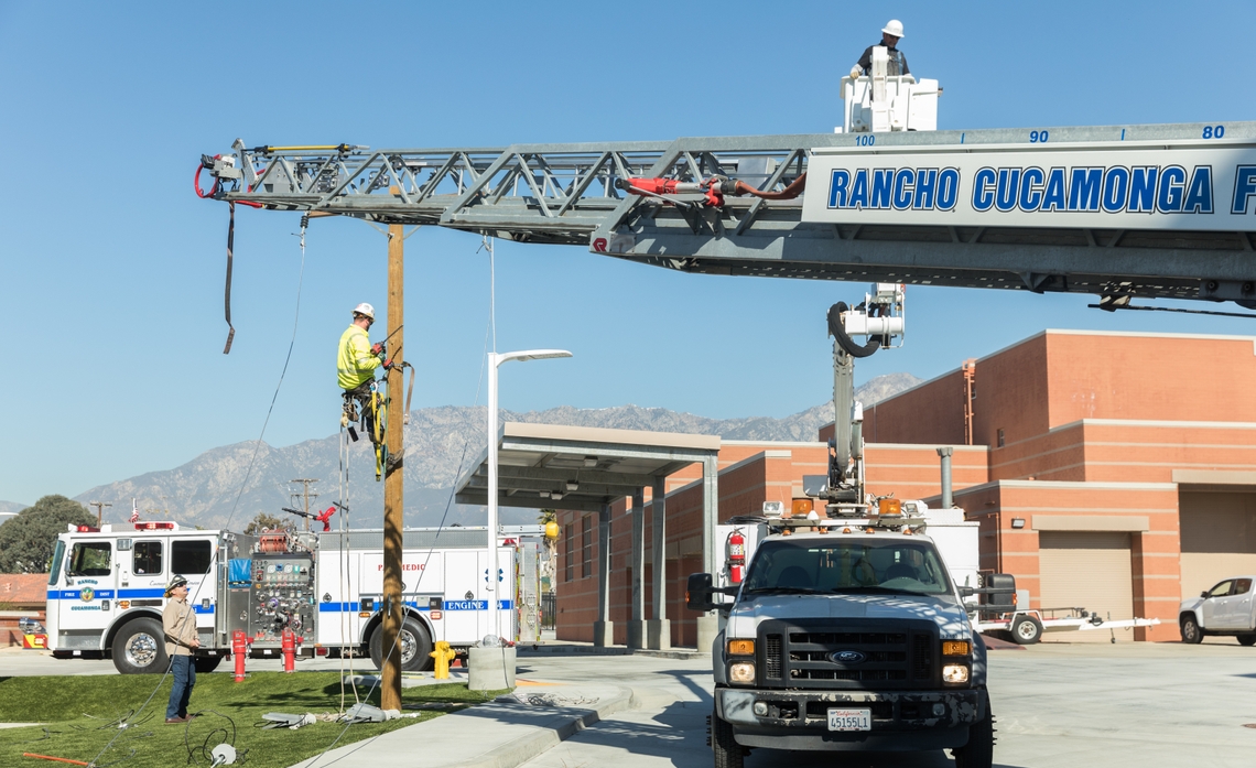 SCE Helps With Firefighter Safety Near Power Lines Energized by Edison